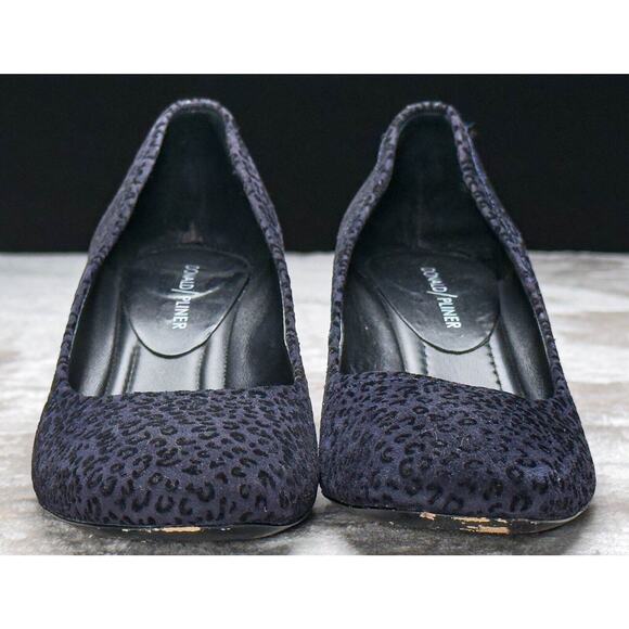 Donald Pliner Navy Suede Leopard Print Square Toe Block Heel Pumps Womens Size 7 - Picture 2 of 16